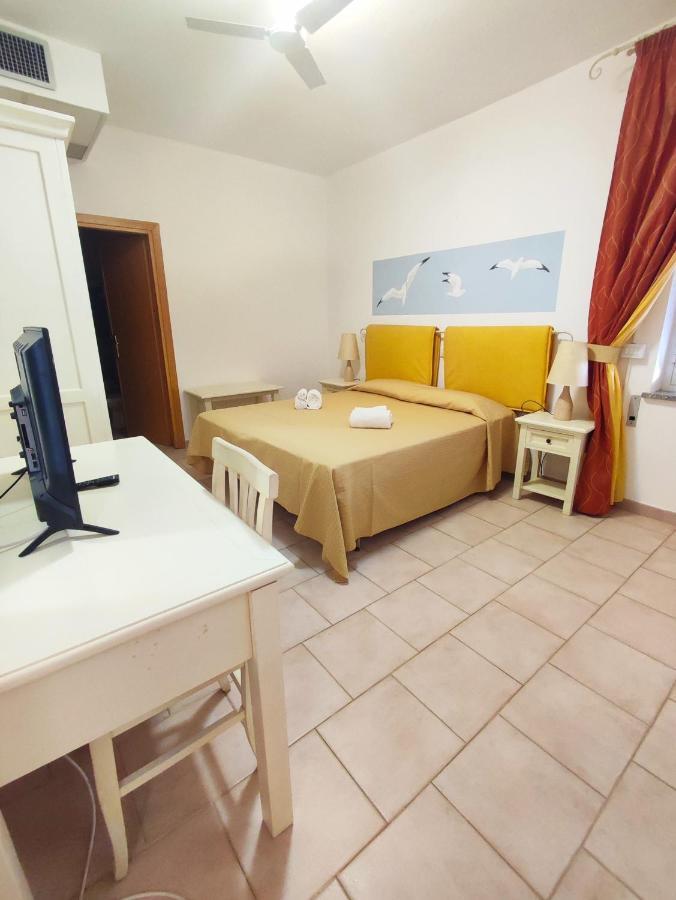 A.I.R. Hotel Gabbiano 罗萨岛 外观 照片